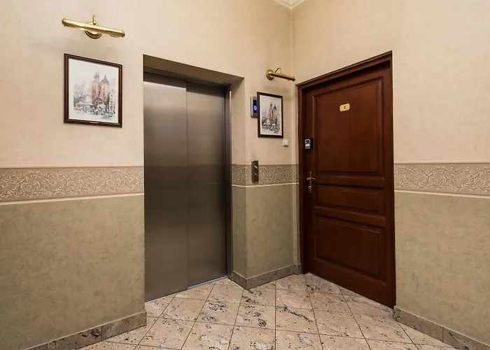 Szpitalna, Sun&snow Krakau